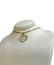 Load image into Gallery viewer, Mom Heart Pendant
