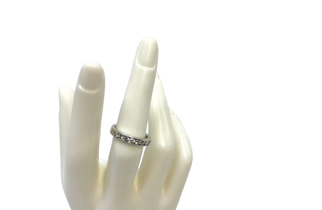 14K White Gold Diamond Ring